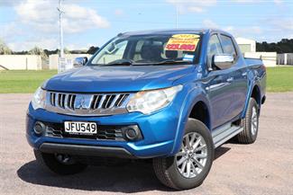 2015 Mitsubishi Triton - Thumbnail
