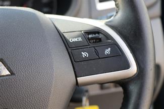 2015 Mitsubishi Triton - Thumbnail