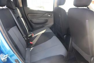 2015 Mitsubishi Triton - Thumbnail