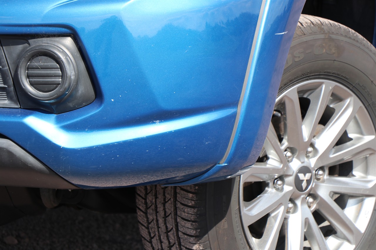 2015 Mitsubishi Triton