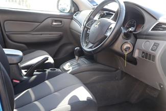 2015 Mitsubishi Triton - Thumbnail