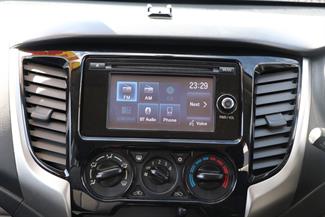 2015 Mitsubishi Triton - Thumbnail