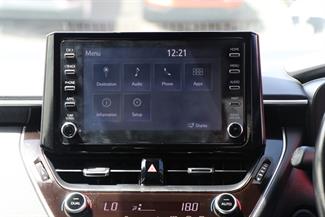 2018 Toyota Corolla - Thumbnail