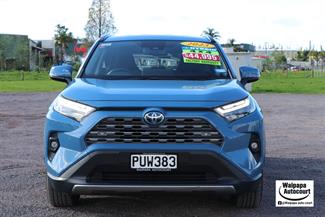2023 Toyota RAV4 - Thumbnail