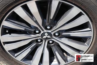 2022 Mitsubishi Outlander - Thumbnail