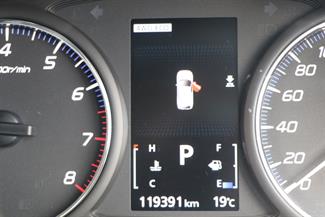 2019 Mitsubishi Outlander - Thumbnail