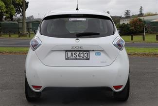 2017 Renault Zoe - Thumbnail