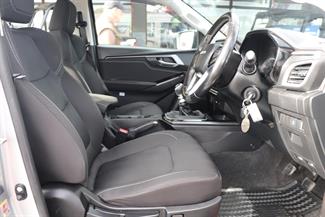 2021 Isuzu D-Max - Thumbnail