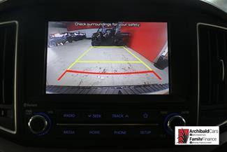 2021 Hyundai Imax - Thumbnail