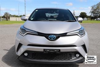 2019 Toyota C-Hr - Thumbnail