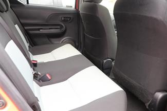 2014 Toyota Aqua - Thumbnail