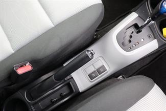 2014 Toyota Aqua - Thumbnail