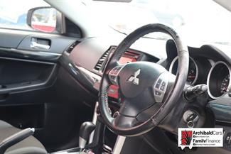 2016 Mitsubishi Lancer - Thumbnail