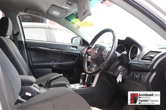 2016 Mitsubishi Lancer - Thumbnail