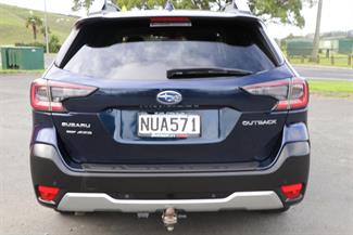 2021 Subaru Outback - Thumbnail