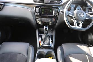 2021 Nissan Qashqai - Thumbnail