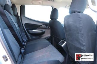 2022 Mitsubishi Triton - Thumbnail