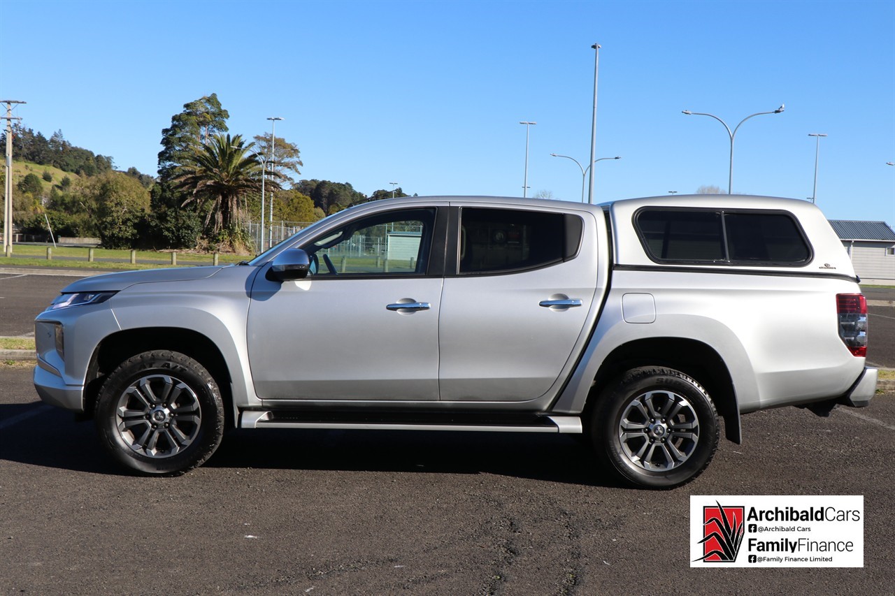2022 Mitsubishi Triton