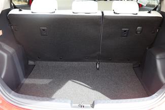 2017 Toyota Aqua - Thumbnail