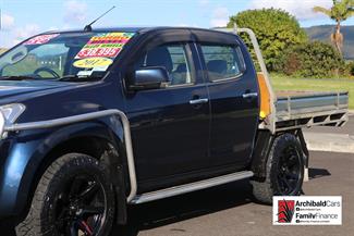 2017 Isuzu D-Max - Thumbnail