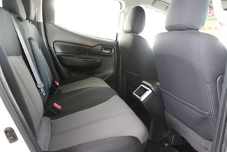 2022 Mitsubishi Triton - Thumbnail