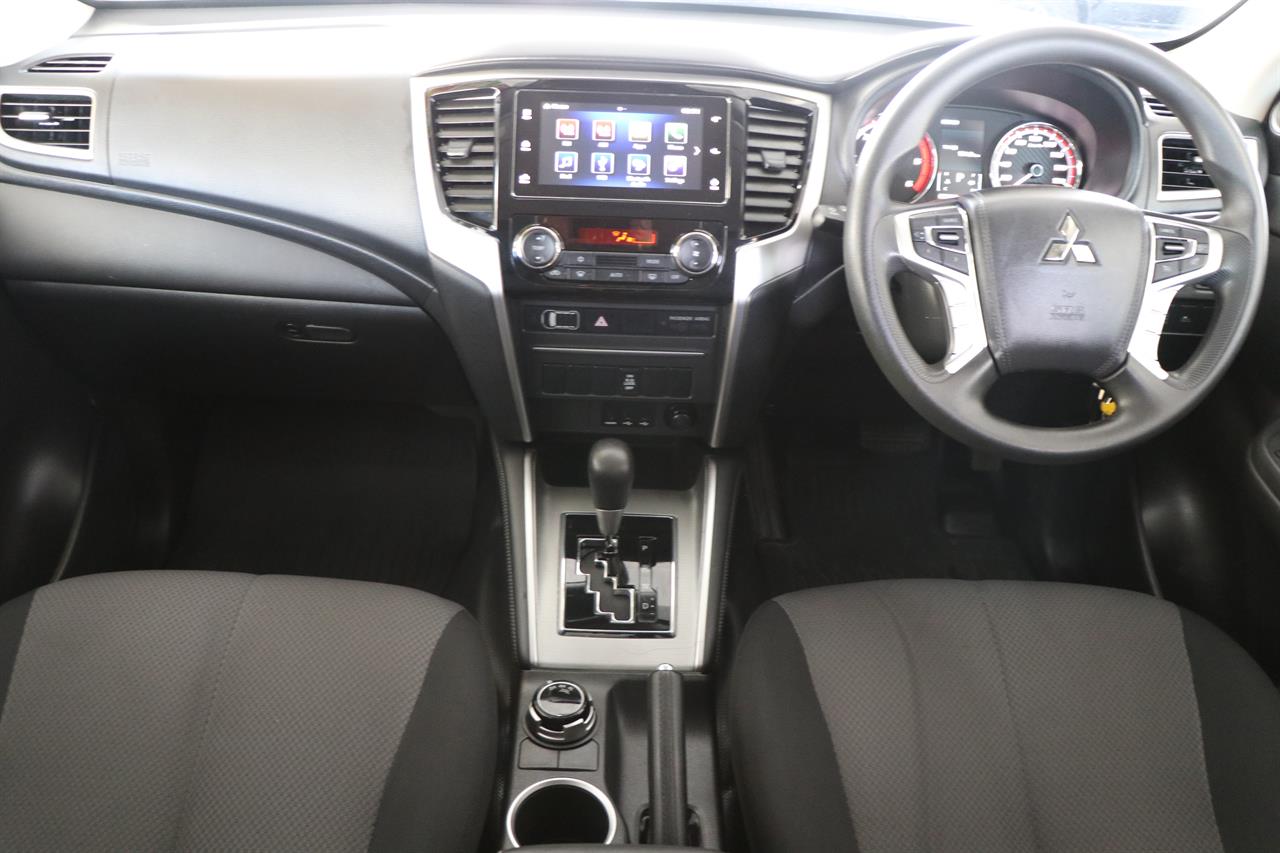 2022 Mitsubishi Triton