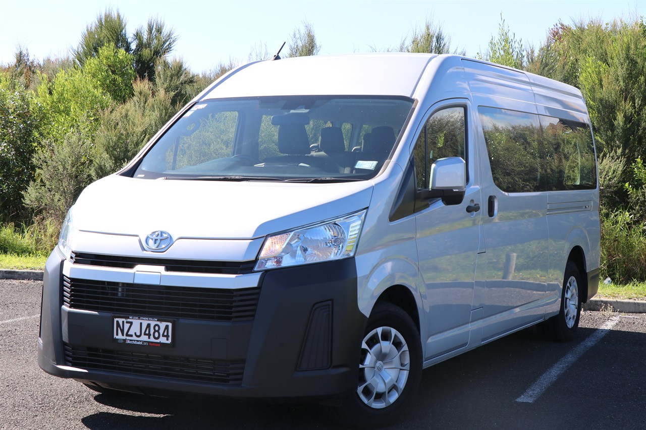 2022 Toyota Hiace
