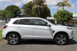 2023 Mitsubishi ASX - Thumbnail