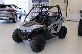 2025 Polaris RZR - Thumbnail