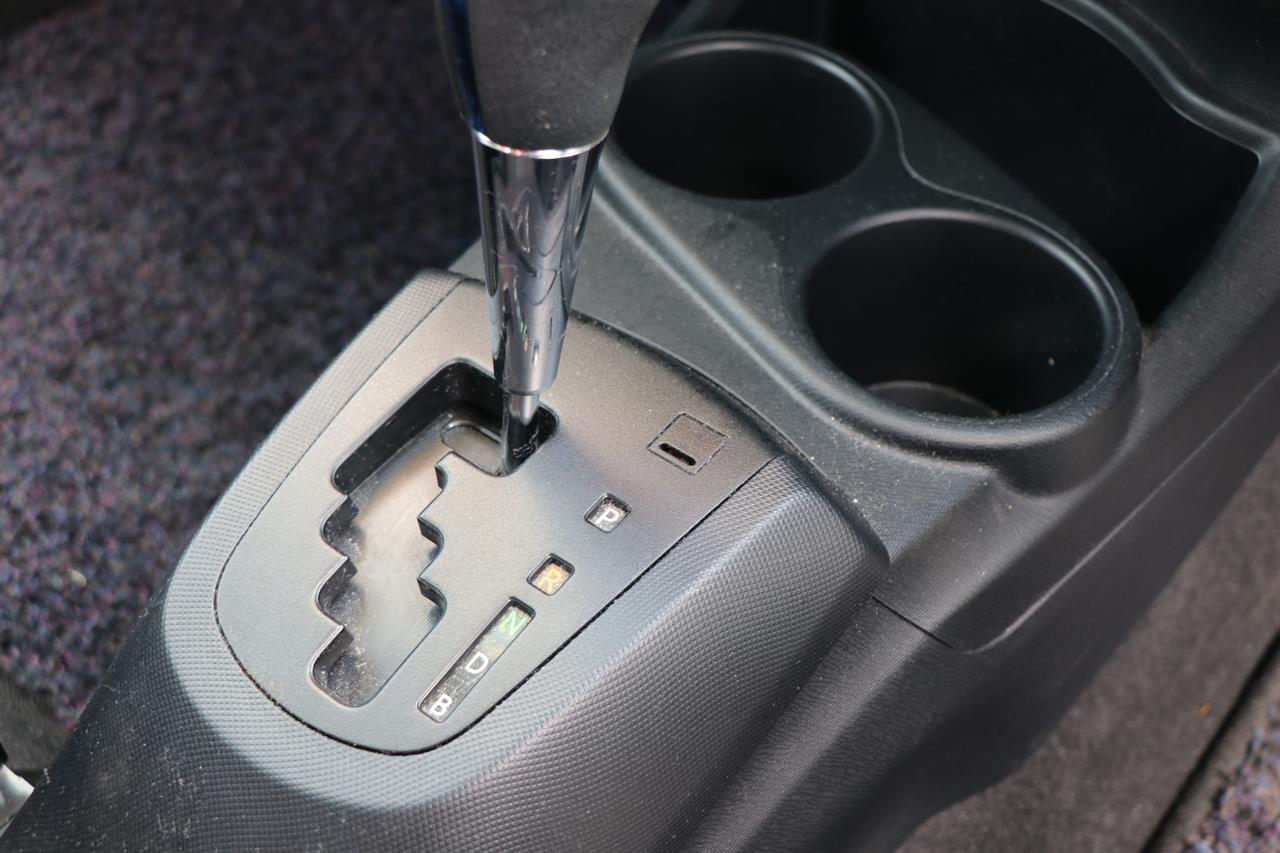 2017 Toyota Aqua