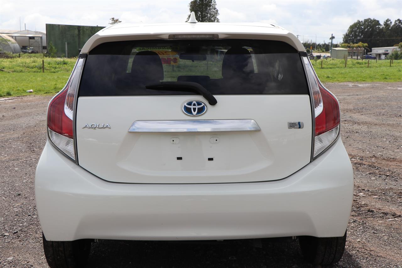 2017 Toyota Aqua