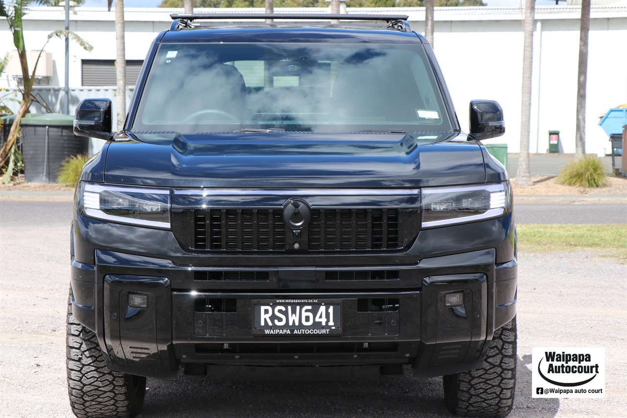 2026 Denza B8