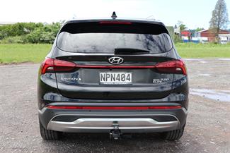 2021 Hyundai Santa Fe - Thumbnail