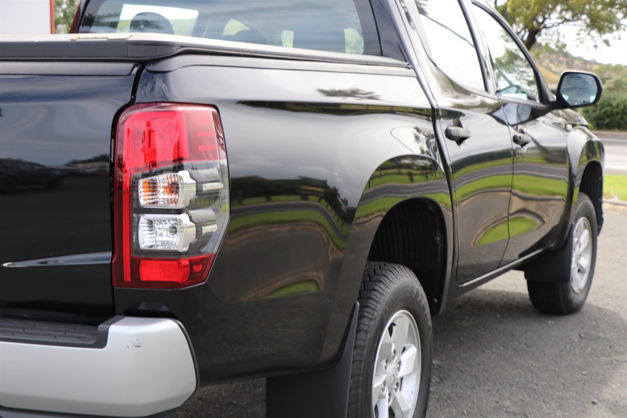 2022 Mitsubishi Triton