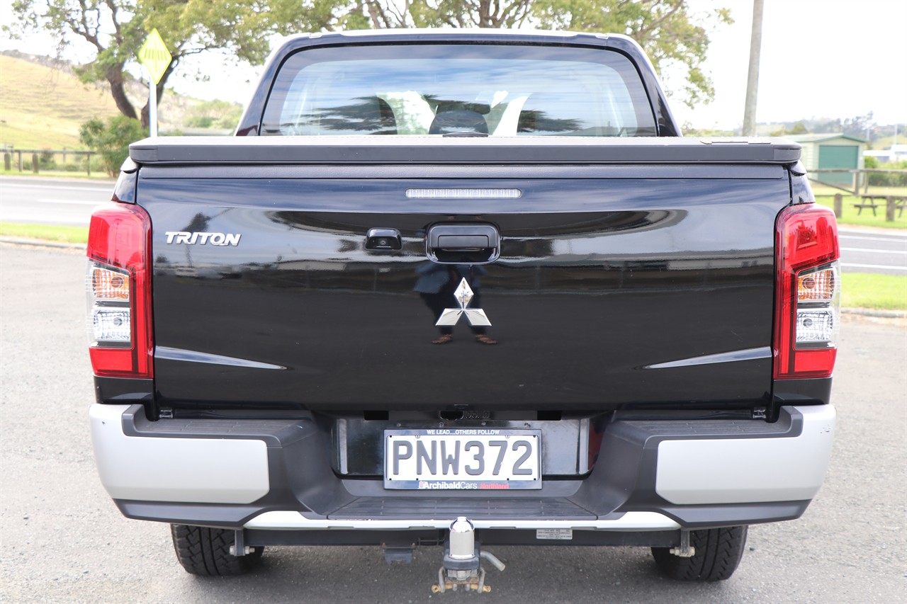 2022 Mitsubishi Triton