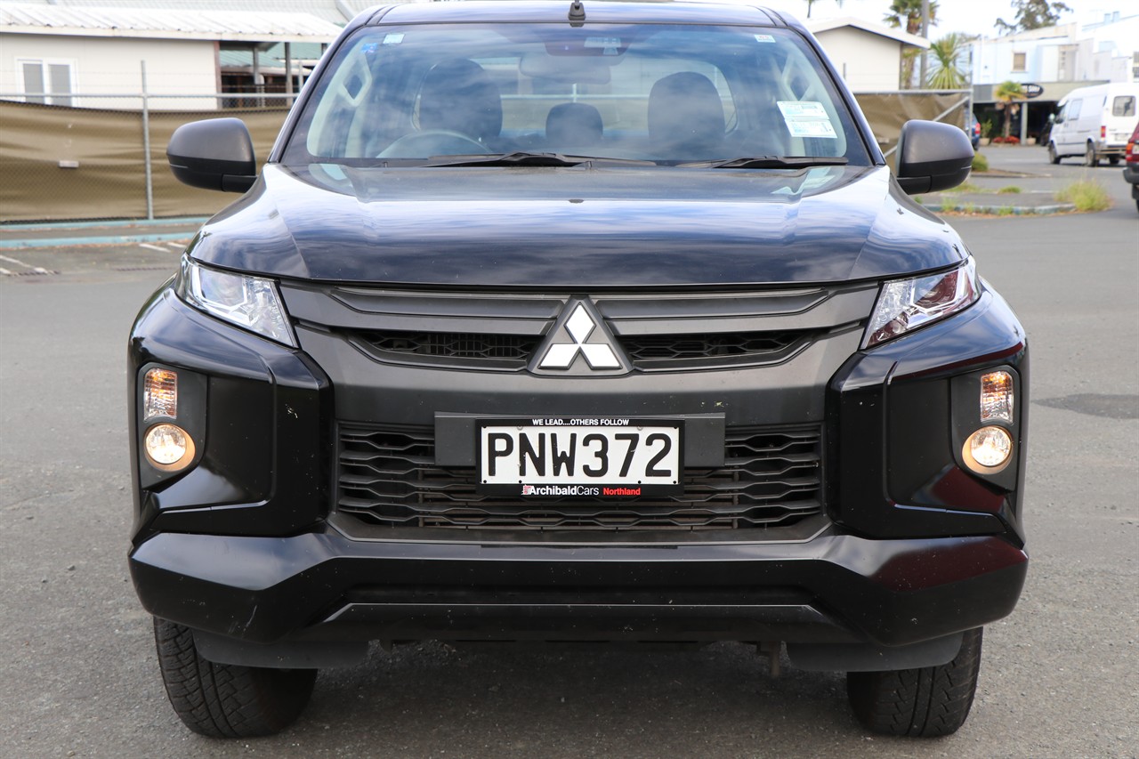 2022 Mitsubishi Triton