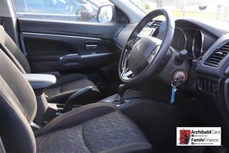 2024 Mitsubishi ASX - Thumbnail