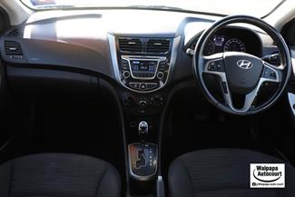 2017 Hyundai Accent - Thumbnail