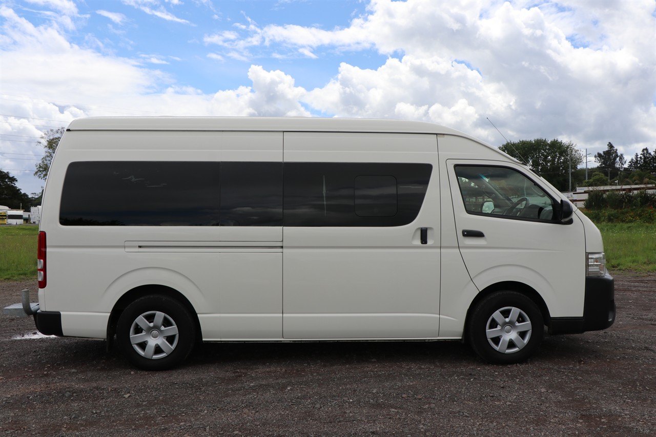 2015 Toyota Hiace