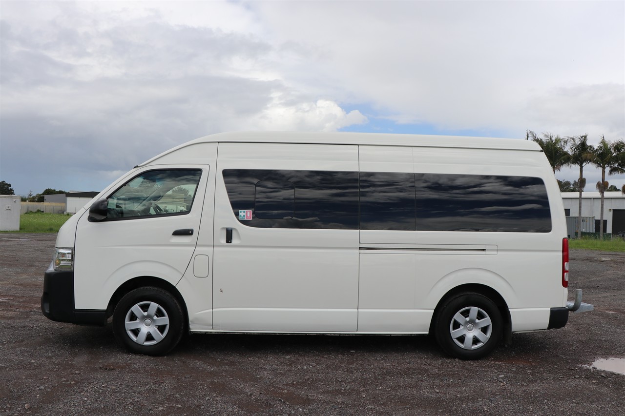 2015 Toyota Hiace