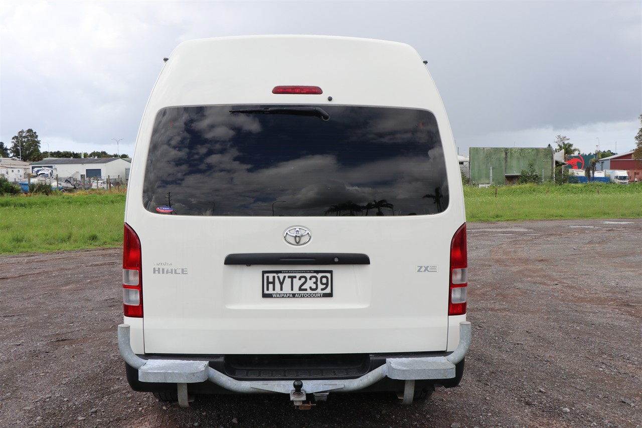 2015 Toyota Hiace