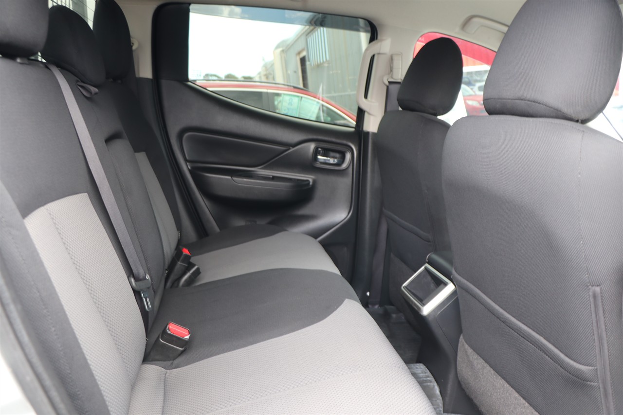 2022 Mitsubishi Triton