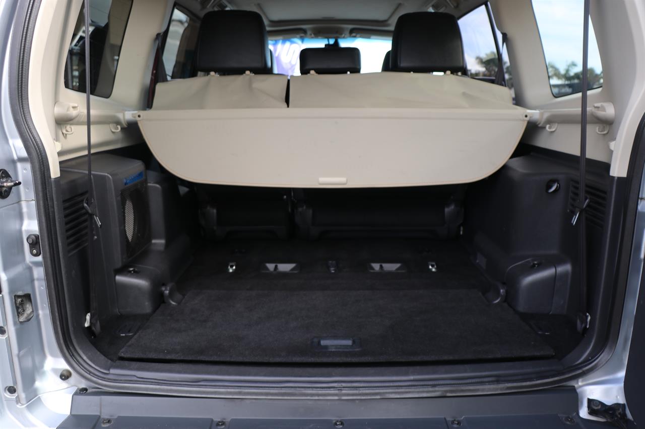 2015 Mitsubishi Pajero