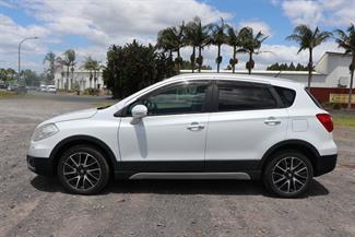 2015 Suzuki SX4 - Thumbnail