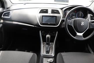 2015 Suzuki SX4 - Thumbnail