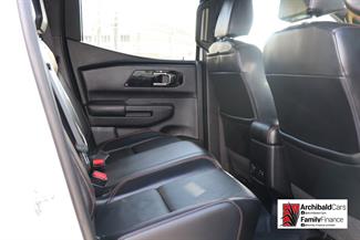 2024 Mitsubishi Triton - Thumbnail