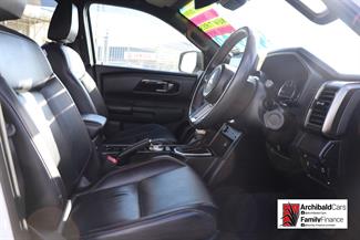 2024 Mitsubishi Triton - Thumbnail