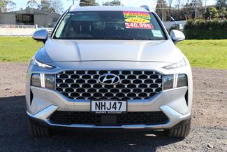 2021 Hyundai Santa Fe - Thumbnail