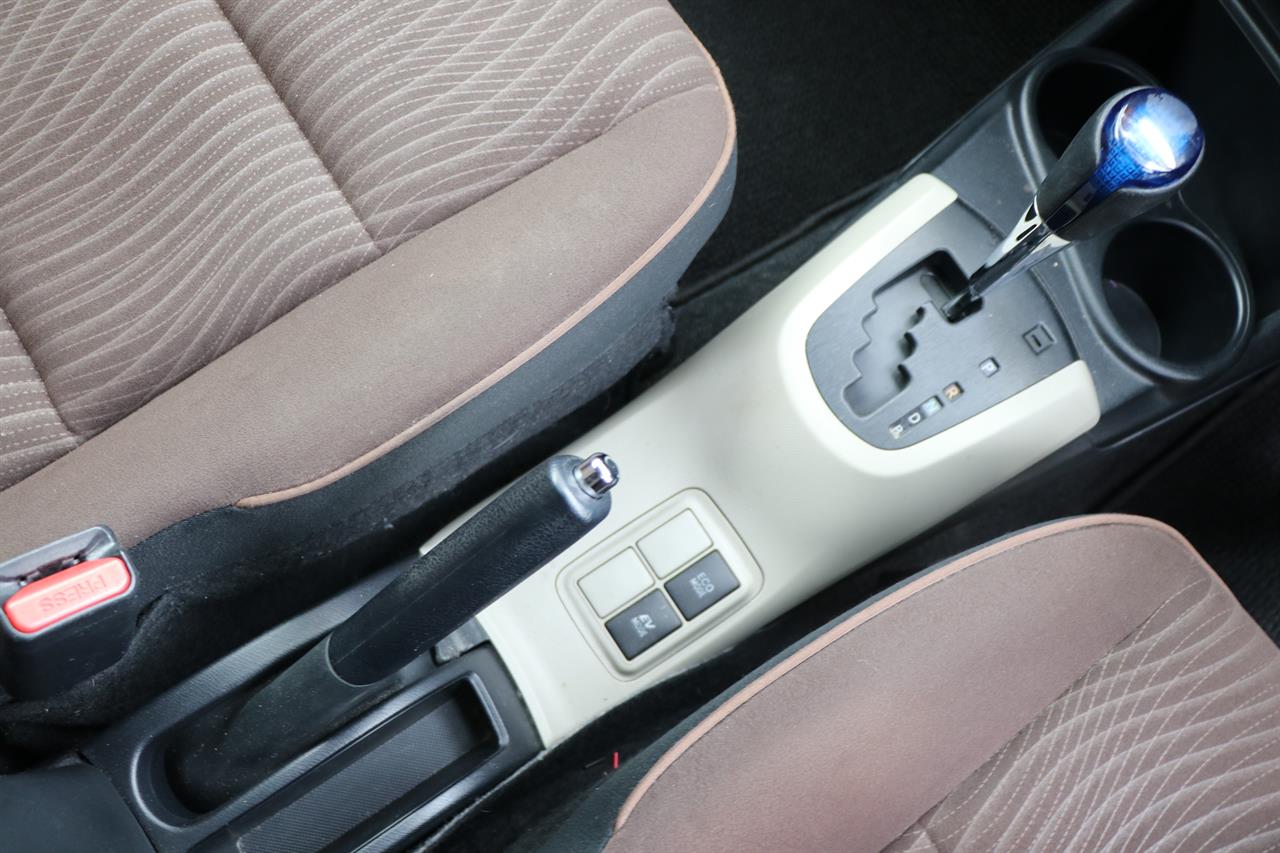 2014 Toyota Aqua
