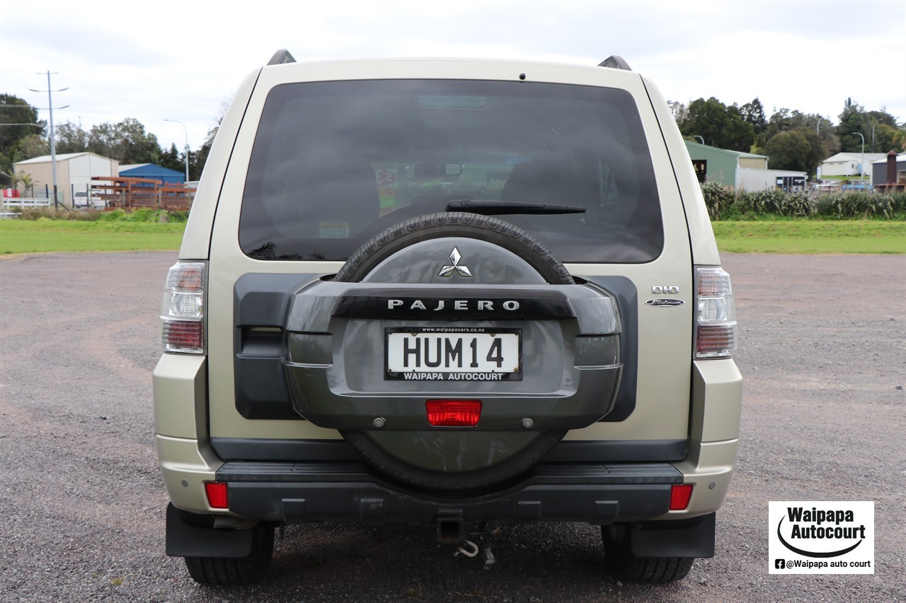 2014 Mitsubishi Pajero